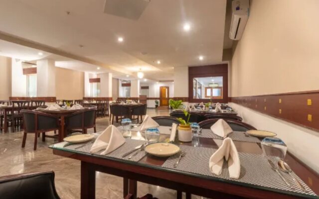 Zip By Spree Hotels Mangala Towers Thrissur
