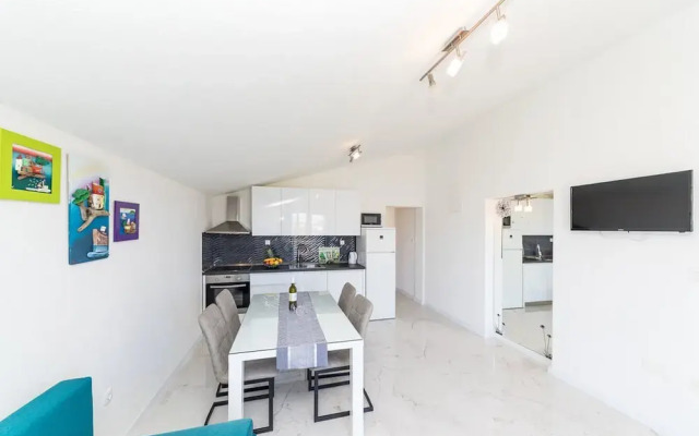 Stylish Apartments With Shared Pool, Sea Views, and Sun Terrace