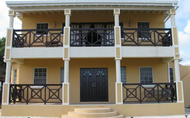Maya's Bajan Villas - Unit A