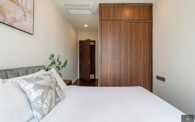 Metropole Residences Luxury Suite