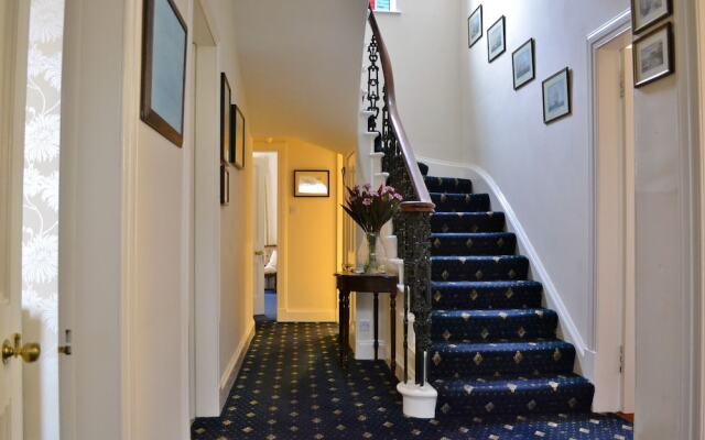 Queensberry House