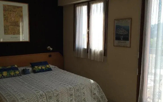 Mas de Vence Hotel & Restaurant