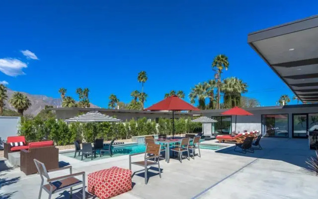 Palms At Park Villa 70