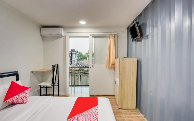 OYO 3300 Nadjara Residence Syariah