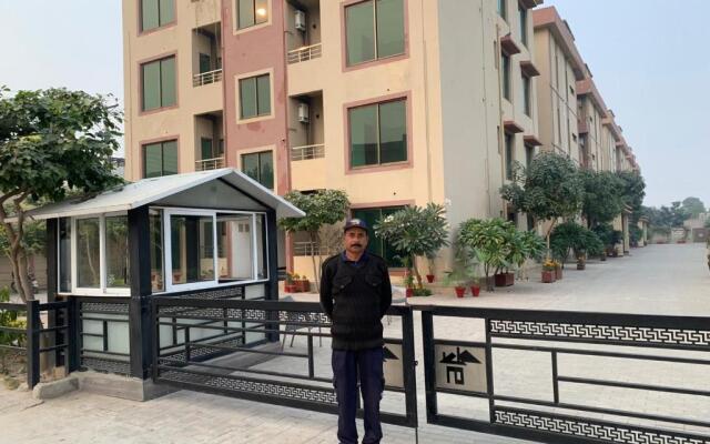 Bloom Family Suites