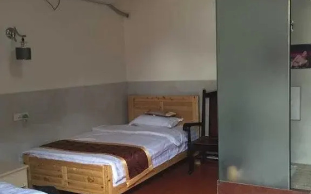 Langzhong Zhaoshi Inn