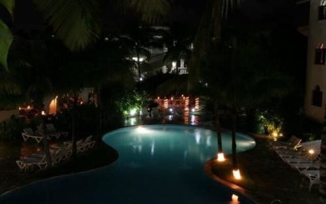 The Coconut Palms Resort