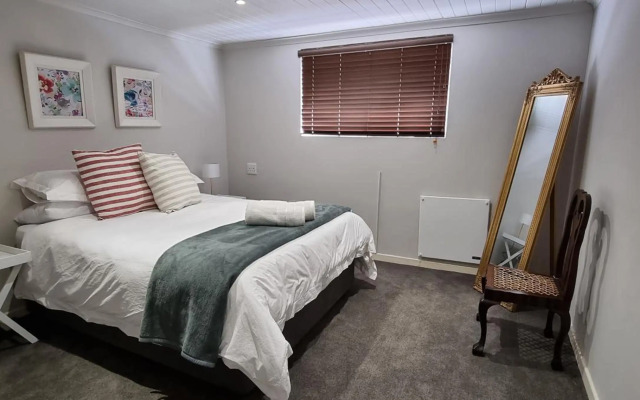 DullVino House Dullstroom