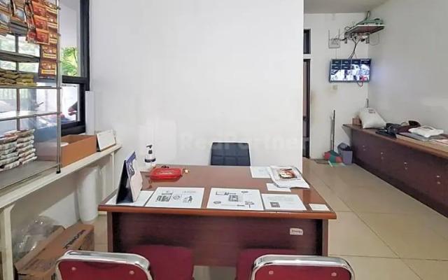 Joy Homestay Pulomas Redpartner