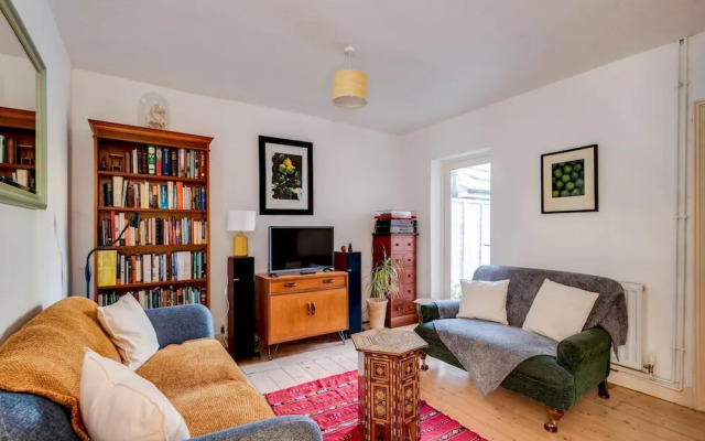 Lovely Terraced 2-bed House Near Hinksey Park