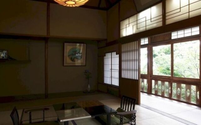 Cultural Property of Japan Senzairo