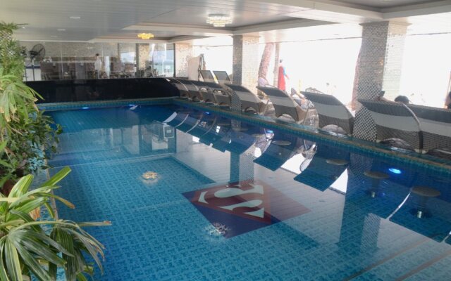 Diamond Water Edge Resort