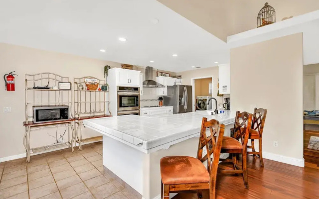 Awesome Views, Game Room, Hot Tub and More!