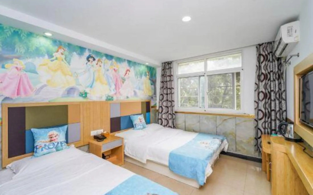 Yijin Hostel
