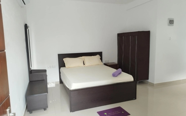 D & D Richmond by DEE DEE