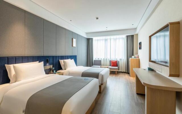 Shanghai Songjiang Sheshan LanOuShangPin Hotel