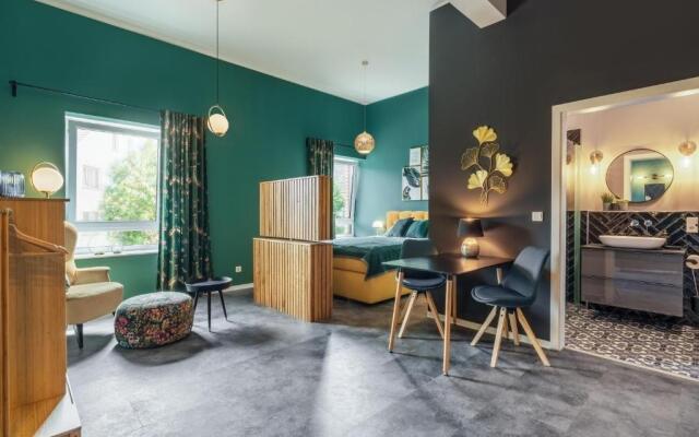 One Moment Boardinghouse - Apartment Tropic