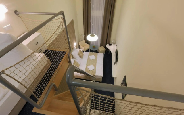 Esmarin Wellness Hotel