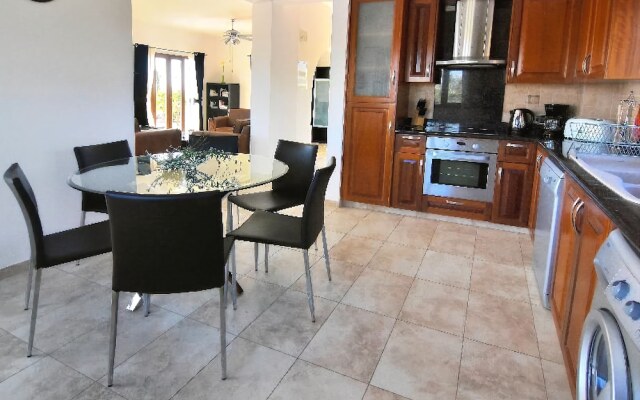 Villa Agios Ilias