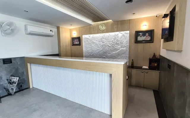 Hotel Skd sar kamala dham