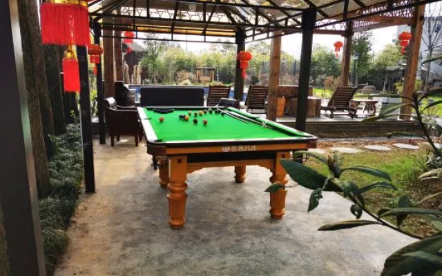 Yazhu Boutique Hostel