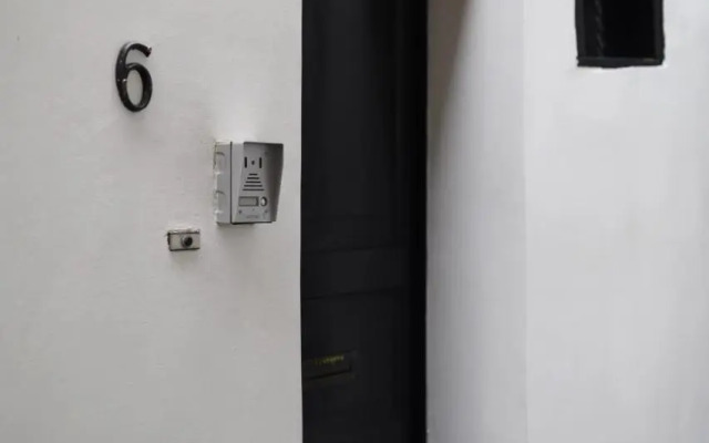 Private en-suite room in the heart of Le Sablon