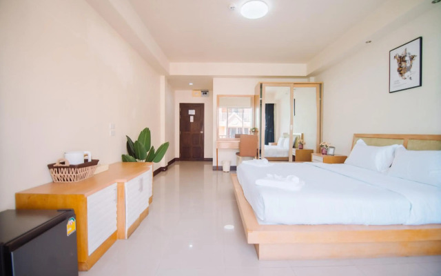 Patong Beach Side Hotel