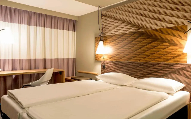 ibis Zurich Adliswil