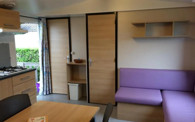 Mobil Home Dans Camping Mussonville