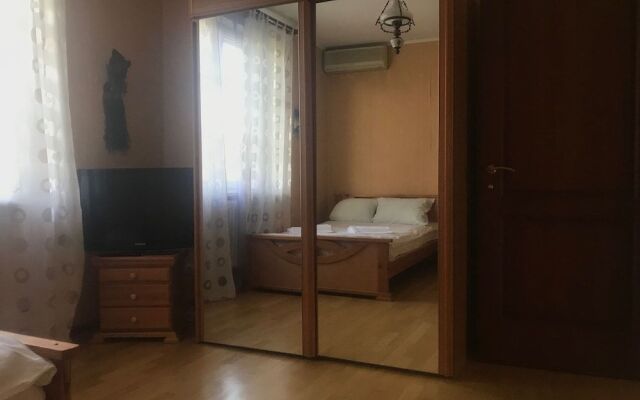 Hostel Green Rest