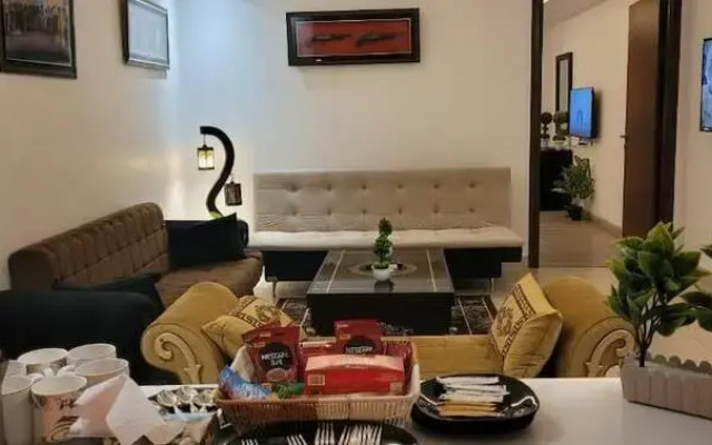 Goldcrest Luxury Apartments