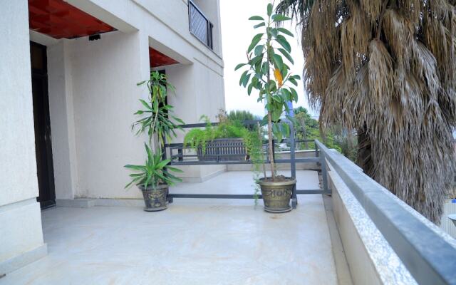 Sunland Hotel