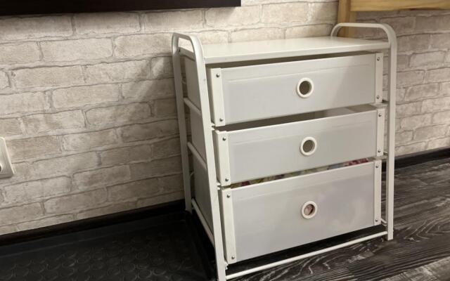 Divan i chemodan on Blucher