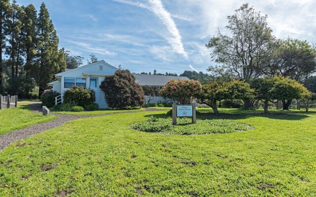 Sweet Sea Ranch