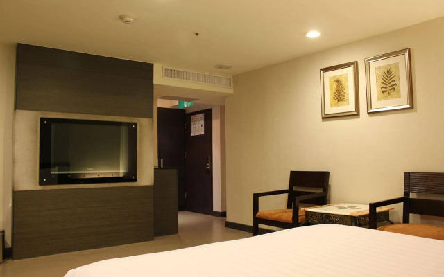 Shihzuwan Hotel - Kaohsiung Station