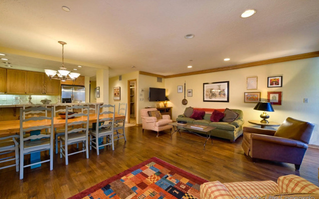 Vail's Mountain Haus