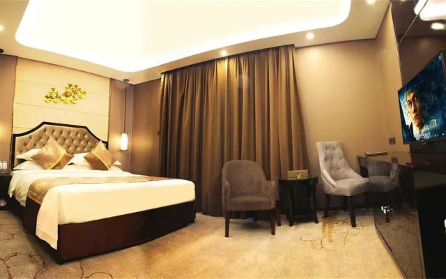 Pullanoman Holiday Inn