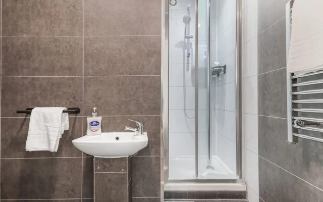 Charming 2 Bed-ensuites Fast Wi-fi