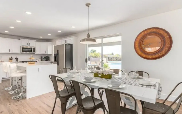 NEW 7bdrm-4ba Million+ Estate W/amazing Amenities