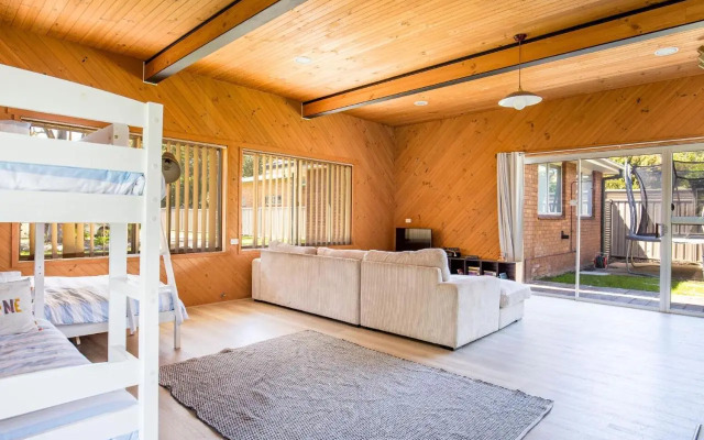 Curleys Outlook I Pet Friendly Waterfront