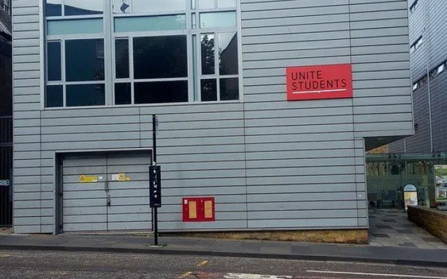 Tony Asga Apartments - Sakina Apartment