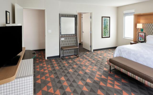 Holiday Inn & Suites Philadelphia W - Drexel Hill by IHG