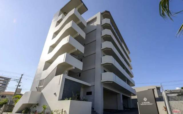 &Monde. Okinawa Arena Condominium — 4-star hotel in Okinawa