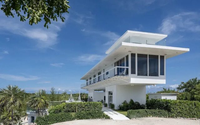 Sky Cove by Eleuthera Vacation Rentals