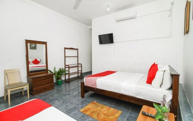 Hotel Damas Kadawatha by OYO Rooms