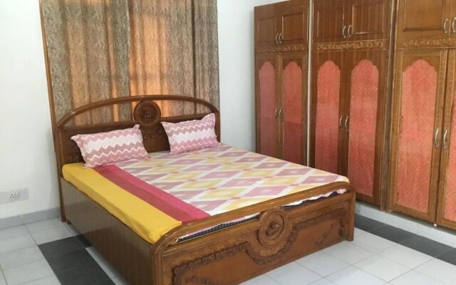 Hotel Pinjore Holiday Home