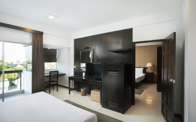 Siam Piman Hotel