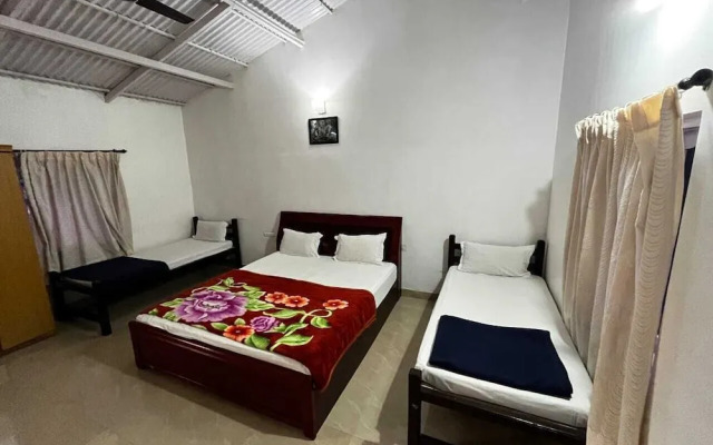 The Big Cat's Den - Maravakandy Resort