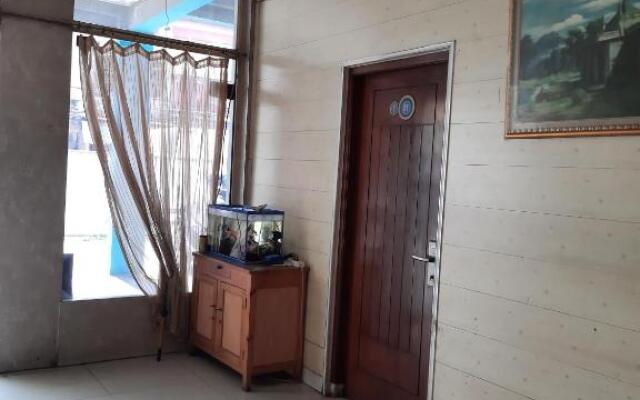OYO 92470 Hotel Sahabat 2