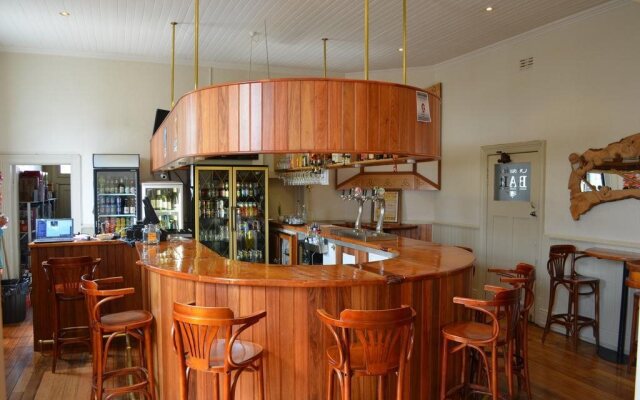 Empire Hotel Deloraine